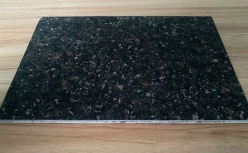 措勤保温一体板渗透底涂